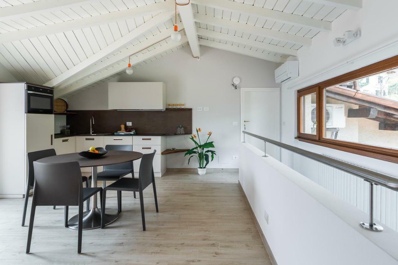 Mansarda I Cipressi Apartment Lenno Exterior photo